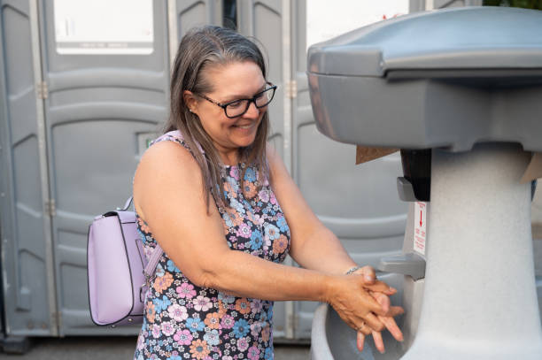 Portable Toilet Options We Offer in Channelview, TX